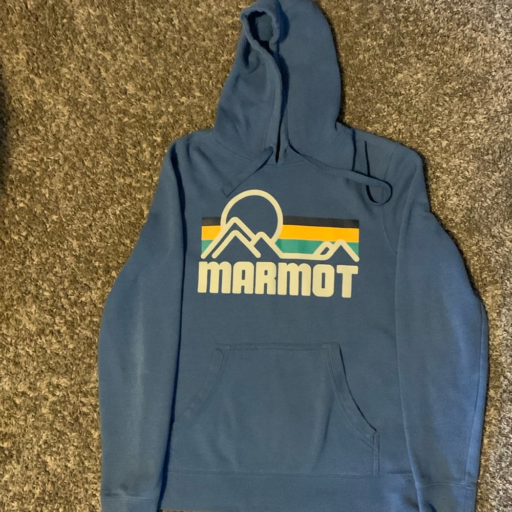 Men’s small hooded Marmot sweatshirt